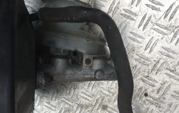Mitsubishi Colt Master brake cylinder