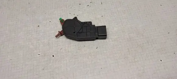 Toyota Aygo AB10 Central locking motor 128A1514