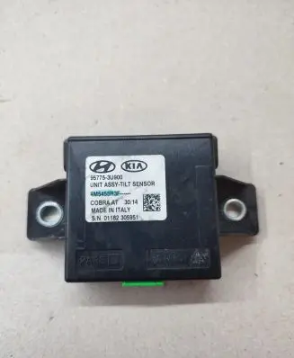 KIA Sportage Yaw turn rate sensor 957753U900