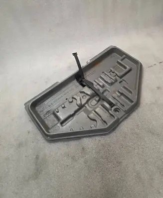 BMW 5 E34 Tool box 7111117988