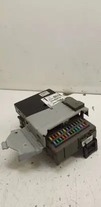 Renault Espace - Grand espace IV Fuse module 8200447438 0610105 8200403412