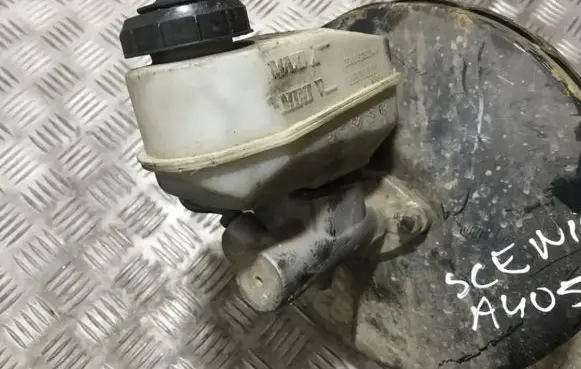 Master brake cylinder