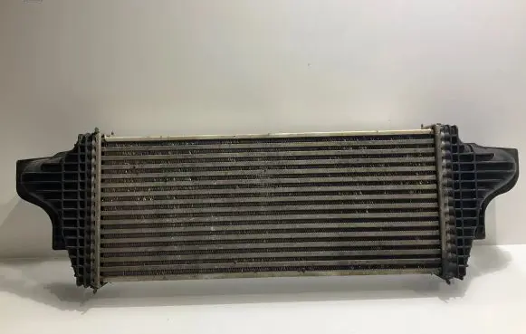 Mercedes-Benz ML W164 Intercooler radiator