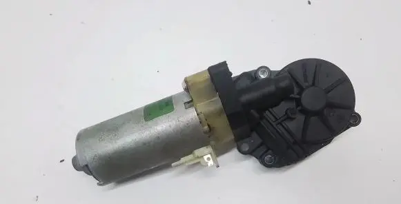 Volvo S60 Seat adjustment motor 198388103