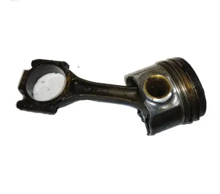 Volkswagen PASSAT B6 Piston with connecting rod 81l97a8