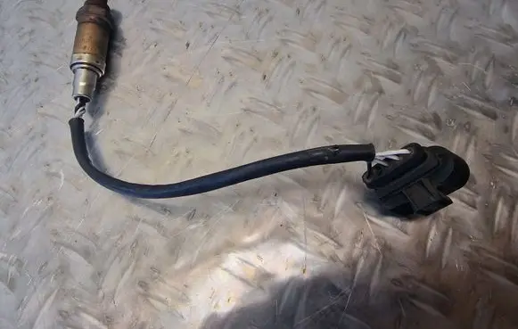 Audi A8 S8 D2 4D Lambda probe sensor 077906265D