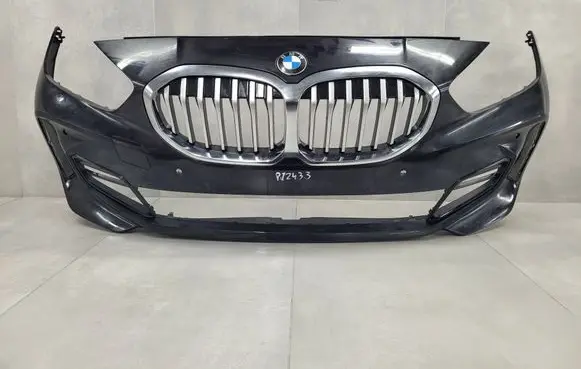 BMW 1 F40 Front bumper 51118070928 5111 8070928