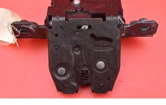 Opel Insignia A Tailgate/trunk/boot lock/catch/latch 13524683