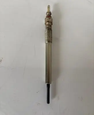 Opel Astra J Glow plug 55567737 266028
