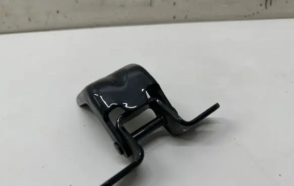 Hyundai Bayon Front door upper hinge