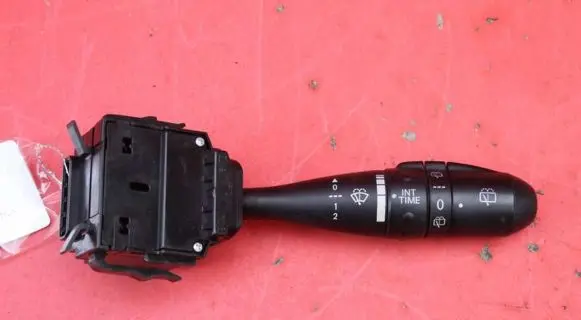 Mitsubishi Colt Headlight wiper switch 17D714