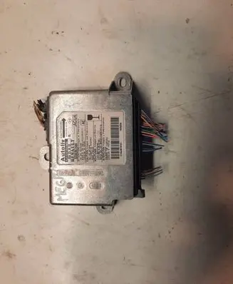 Renault Megane II Airbag control unit/module 8200367444 604289600