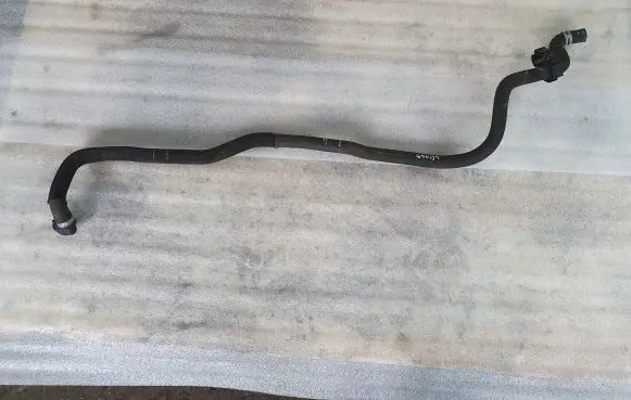 BMW 5 G30 G31 Engine coolant pipe/hose 9299620 16383510