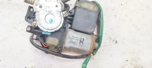 Mitsubishi Galant Front door window regulator motor mr280666 062020-0092