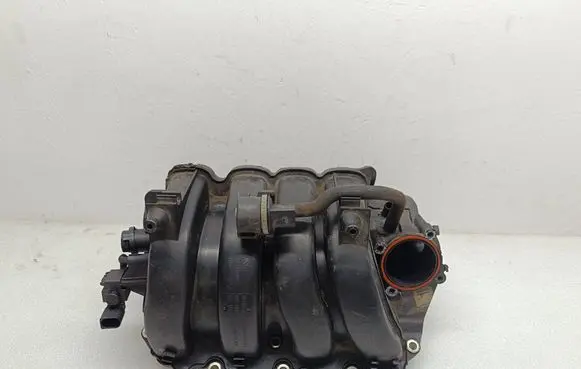 Volkswagen PASSAT B6 Intake manifold 03C129711F 2900310509 03C129709F