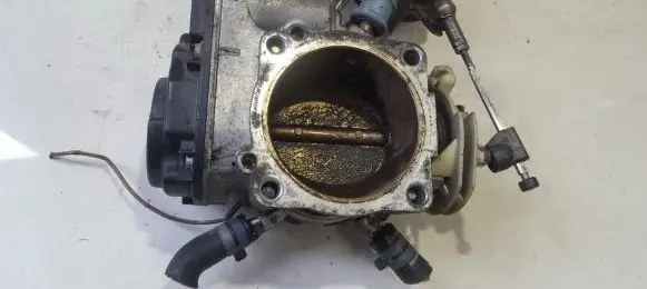 Audi A6 S6 C5 4B Throttle valve 078133063AM 408237221007