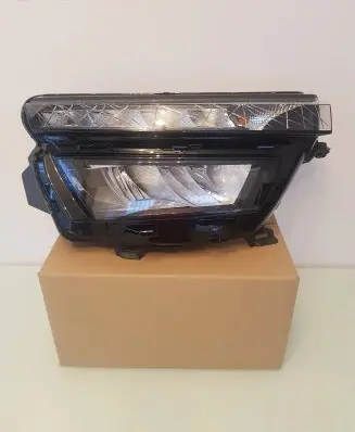 Skoda Kamiq Headlight/headlamp 0021383304 175PL10516