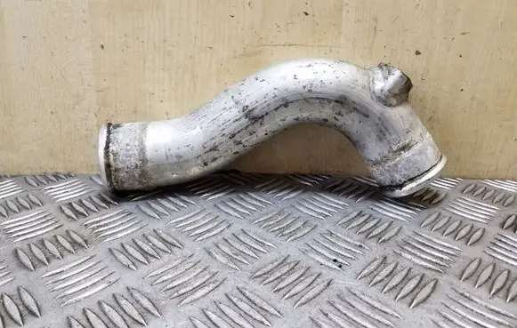KIA Sportage Intercooler hose/pipe