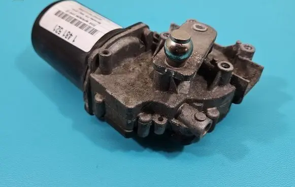 Mercedes-Benz Vito Viano W447 Wiper motor W000051184 IMPRK1481521