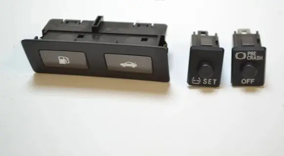Lexus LS 460 - 600H A set of switches 1095Y74 15A257
