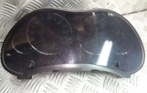 Toyota Avensis T250 Tachometer 83800-05630-H
