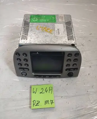 Lancia Lybra Radio/CD/DVD/GPS head unit 7352652380 8222839901 8102000010