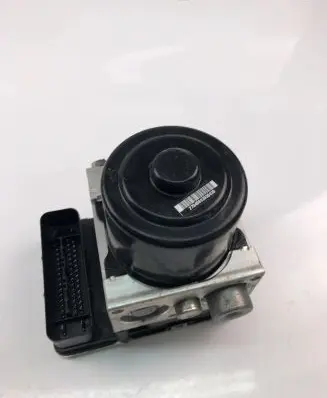 Volkswagen Touareg II ABS Pump 7P0907379P