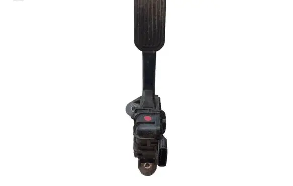 Toyota Land Cruiser (J120) Accelerator throttle pedal 7812060350 1988003020