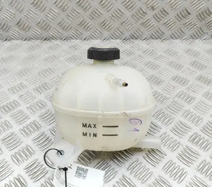 Hyundai Tucson TL Coolant expansion tank/reservoir 25430D3500