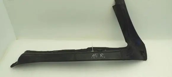 Audi A5 8T 8F Fender end trim 8T0821111