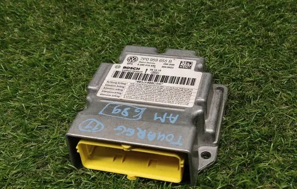 Volkswagen Touareg II Airbag control unit/module 7P0959655B 0285010939