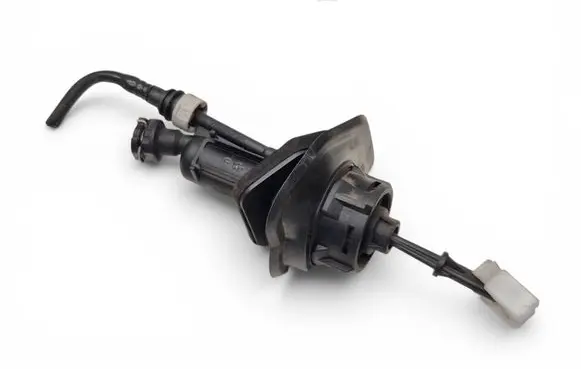 Volvo V50 Clutch master cylinder 3M517A543AE 040224