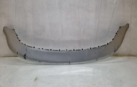 Volkswagen Golf Plus Front bumper lip 