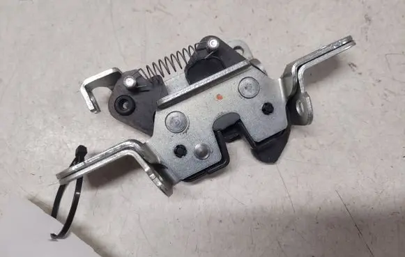 Jaguar XF Seat back rest lock catch 8X23613D61AB
