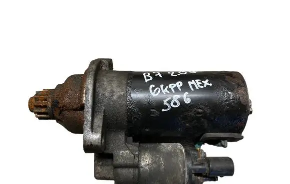 Volkswagen PASSAT B7 Starter motor 02M911024C 0001153009