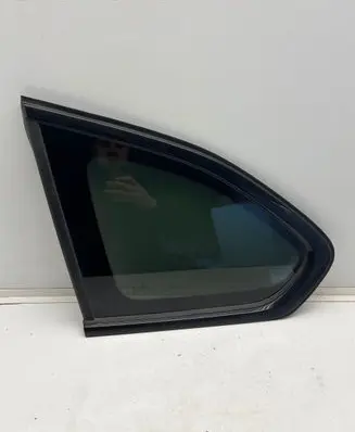 BMW X1 F48 F49 Rear side window 43R000177 E000137 7406873