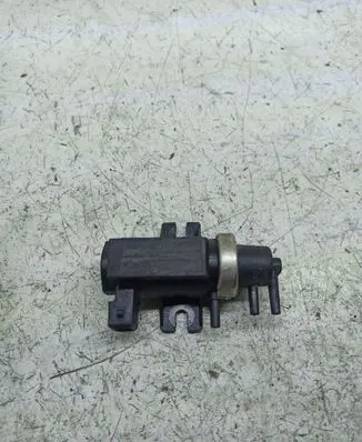 Nissan Almera Tino Turbo solenoid valve