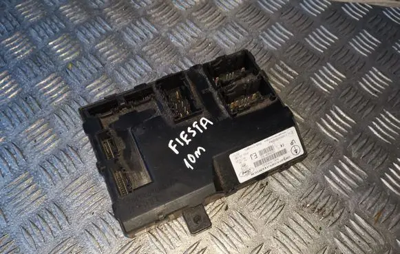 Ford Fiesta Comfort/convenience module 8V5115K600EJ