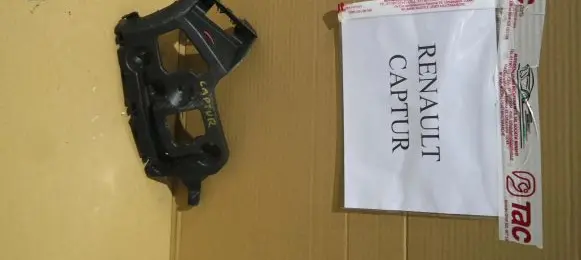 Renault Kangoo I Rear bumper mounting bracket