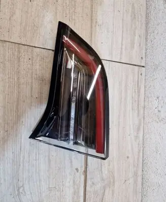 Tesla Model 3 Rear/tail lights 1502089-00-C