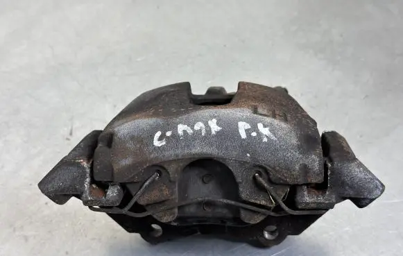 Ford C-MAX II Front brake caliper