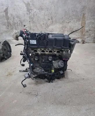 Mini One - Cooper R50 - 53 Engine