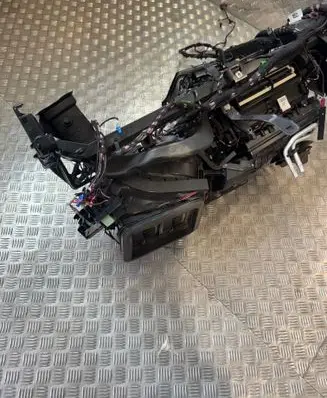 Audi A4 S4 B9 Interior heater climate box assembly 8W1820005AG