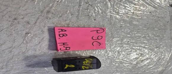 Citroen C4 II Picasso Passenger airbag on/off switch 