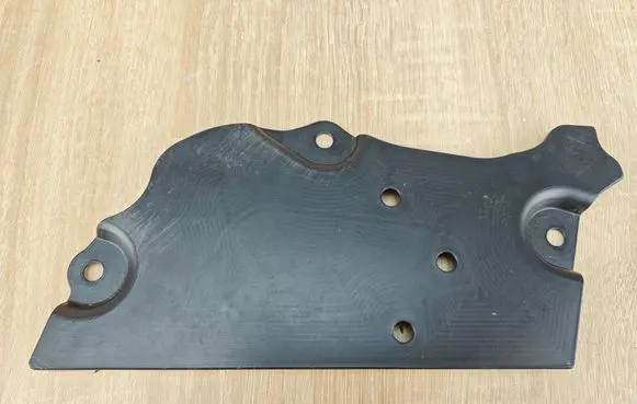 BMW 4 G22 G23 G24 G26 Engine splash shield/under tray 6886193