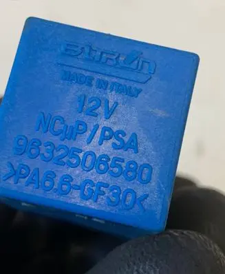 Peugeot 607 Other relay 8169094 9632506580