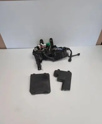 Nissan Qashqai Fuse box set
