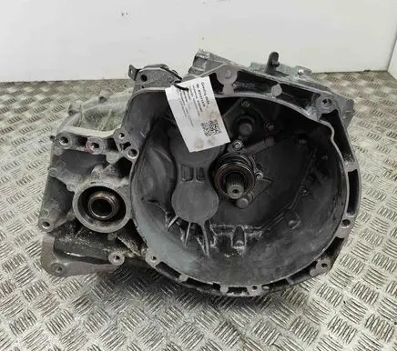 Manual 6 speed gearbox