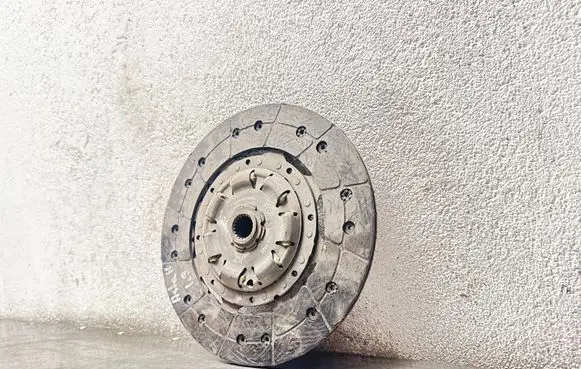 Opel Astra H Clutch pressure plate 9223223