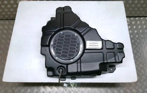 Jeep Grand Cherokee Subwoofer speaker 05064610AC